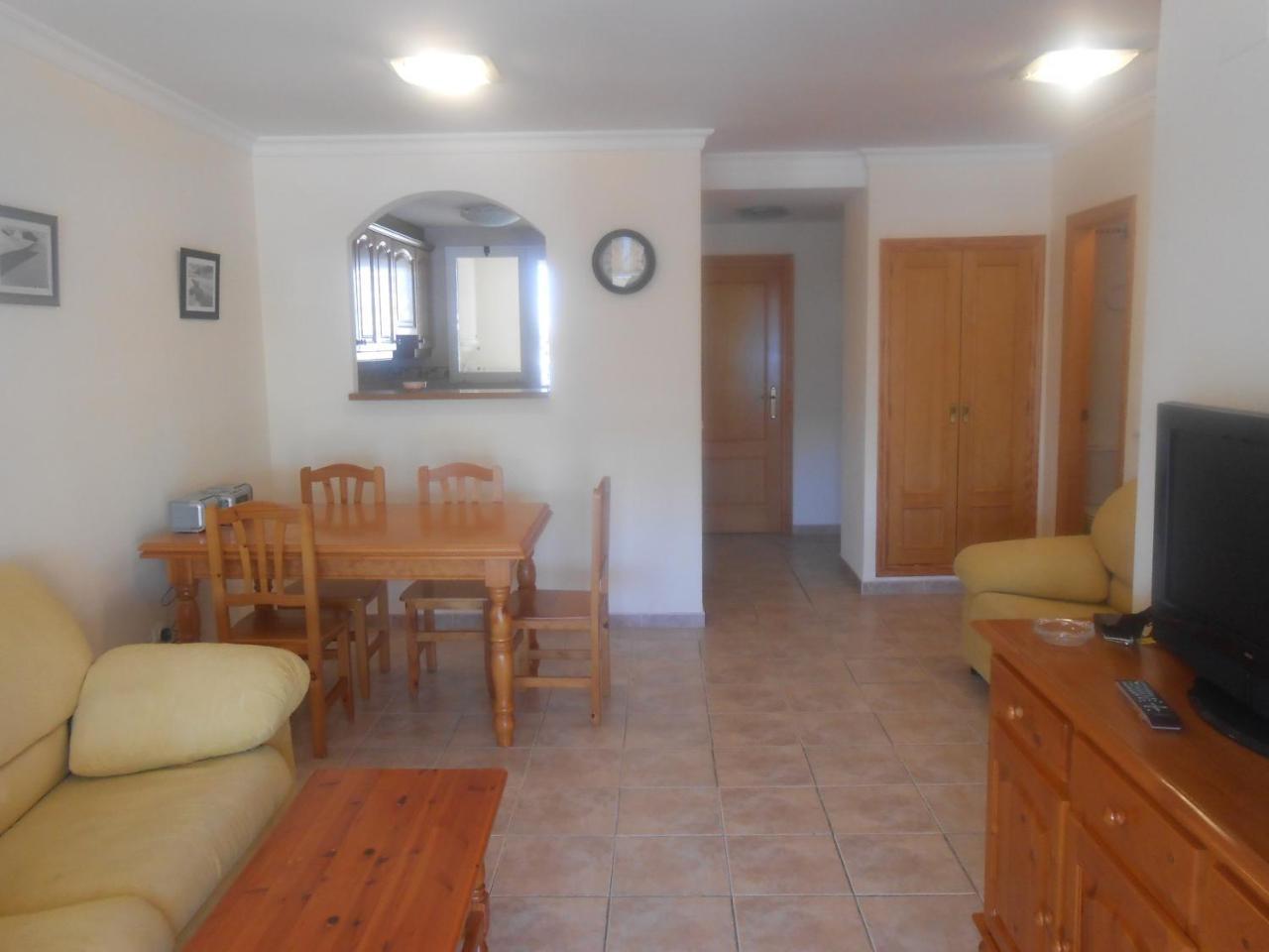 Solmar II Solo Familias Serviplaya ปลายา เด เซราโก ภายนอก รูปภาพ