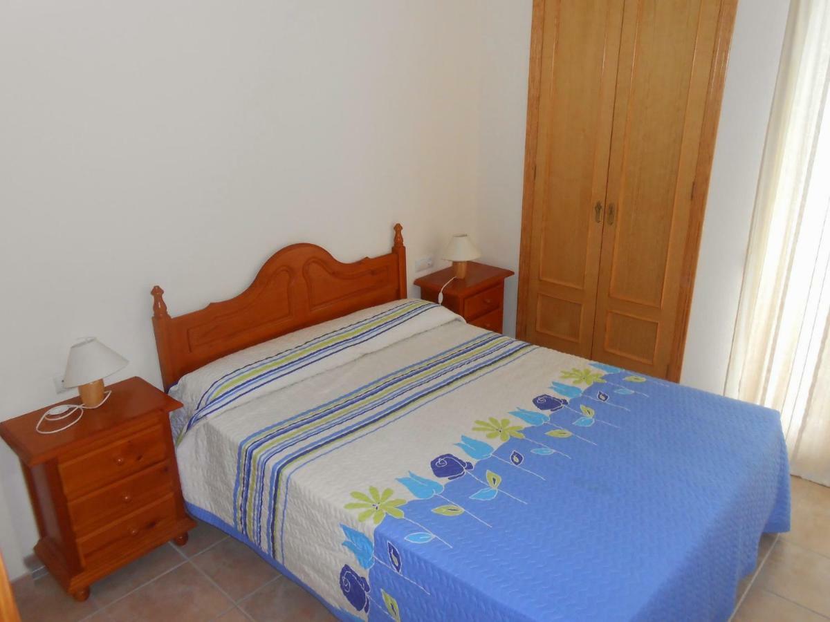 Solmar II Solo Familias Serviplaya ปลายา เด เซราโก ภายนอก รูปภาพ
