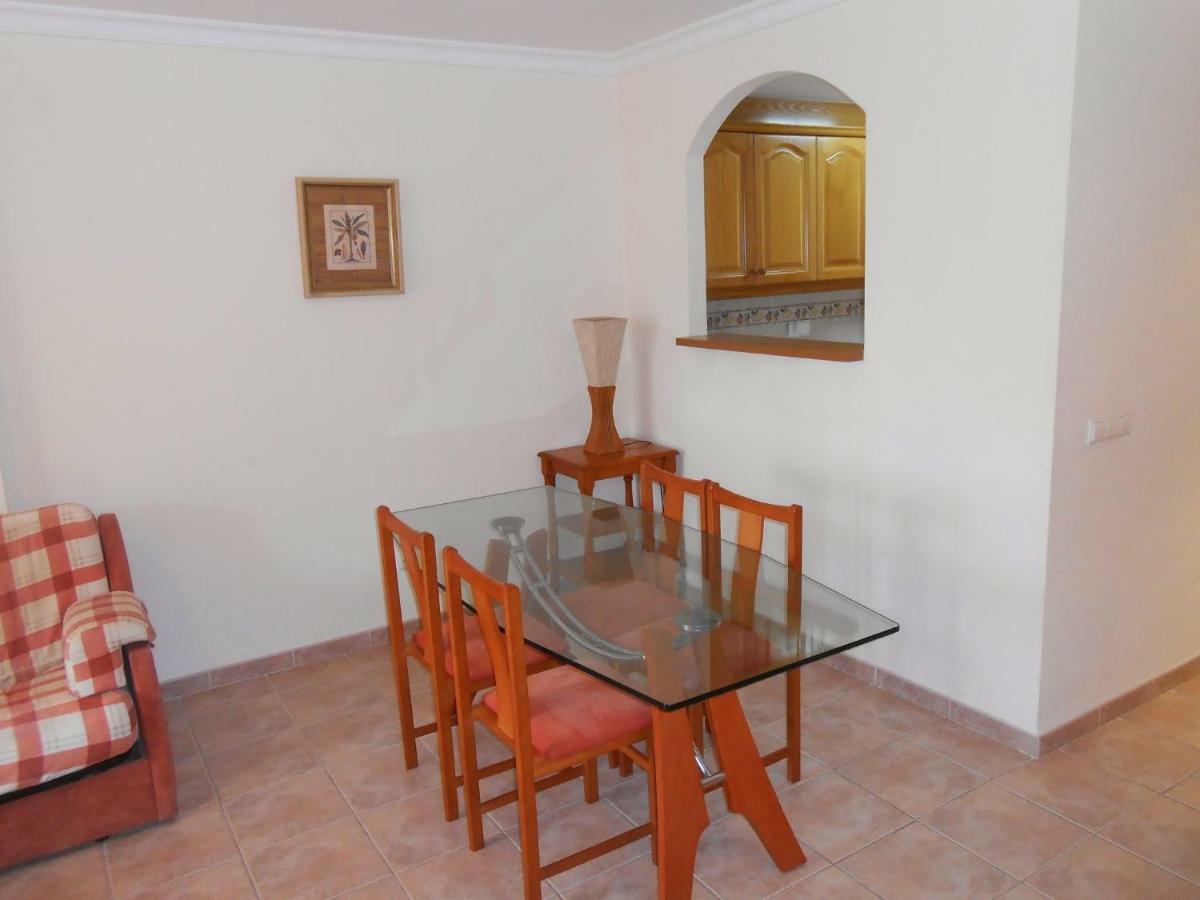Solmar II Solo Familias Serviplaya ปลายา เด เซราโก ภายนอก รูปภาพ